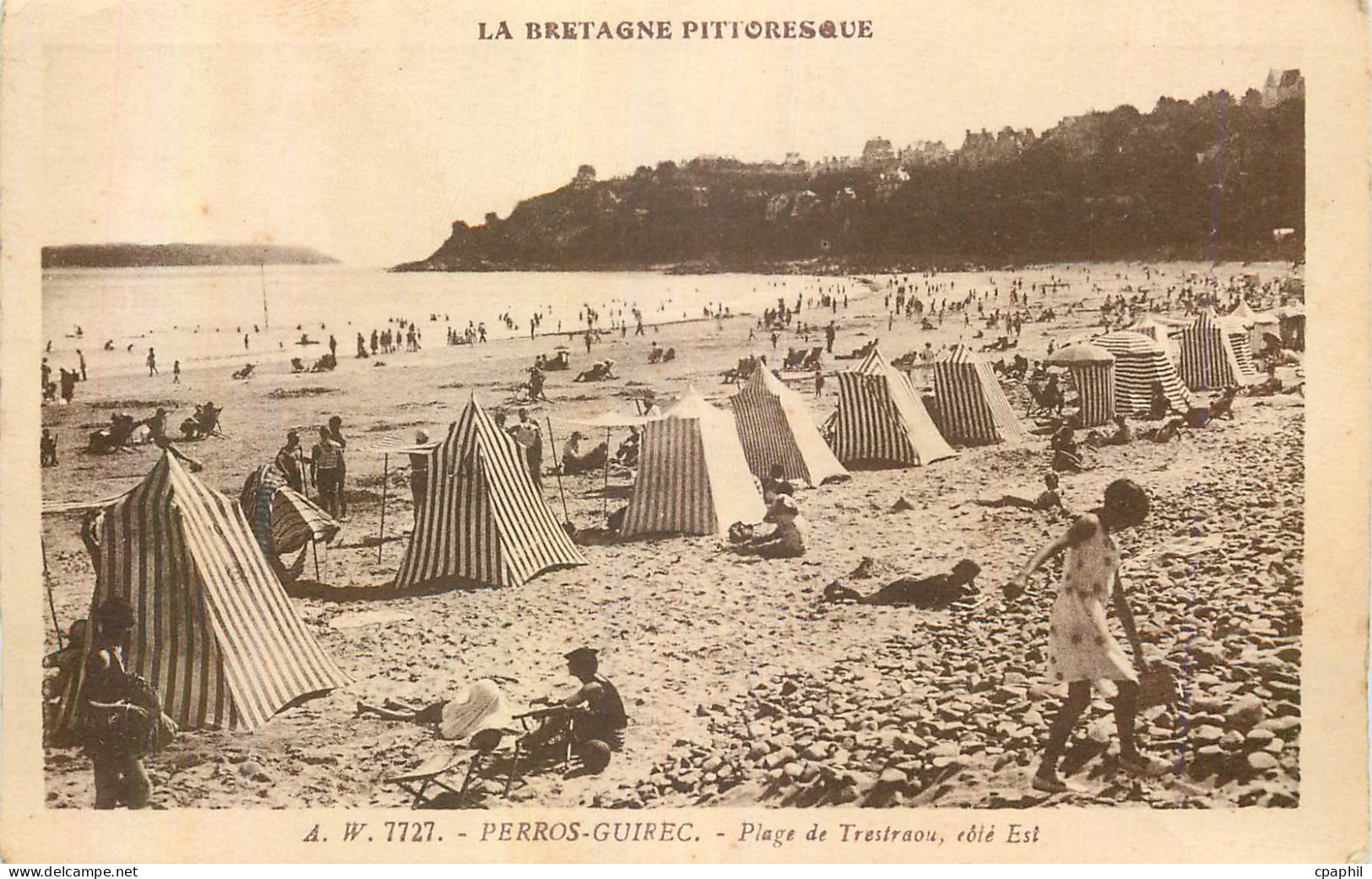 CPA Perros Guirec La Bretagne Pittoresque PLage de Trestrau Cote Est