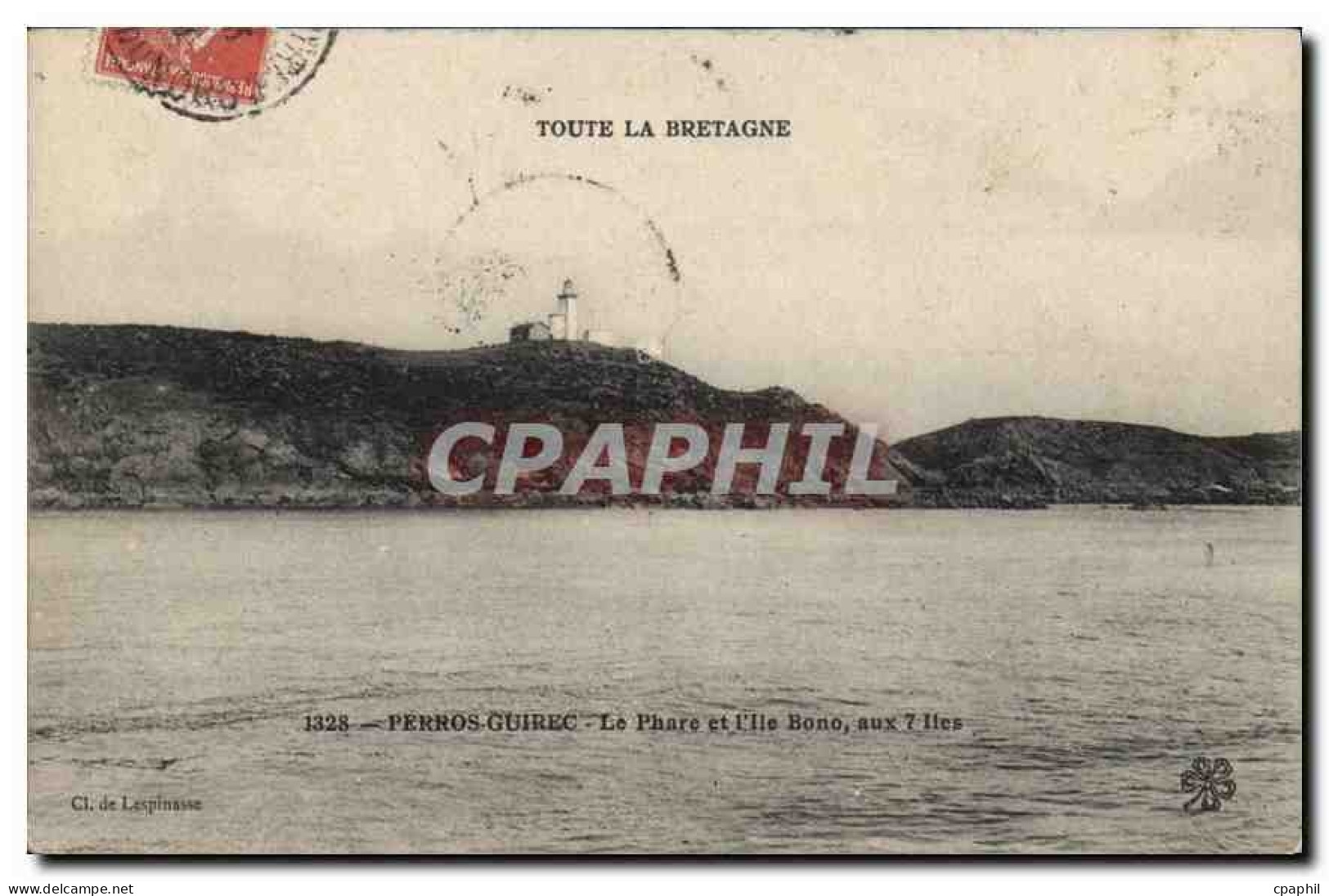 CPA Perros Guirec Le Phare et l'Ile Bono