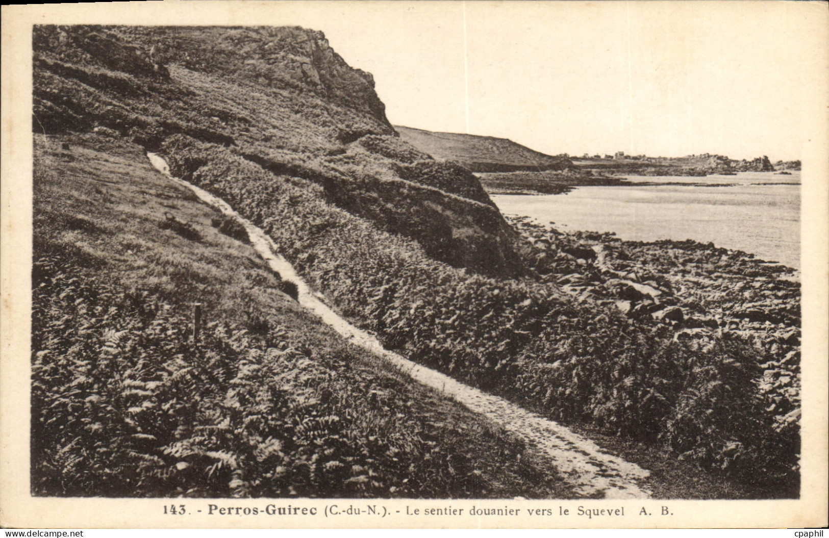 CPA Perros Guirec Le sentier douanier vers le Squevel