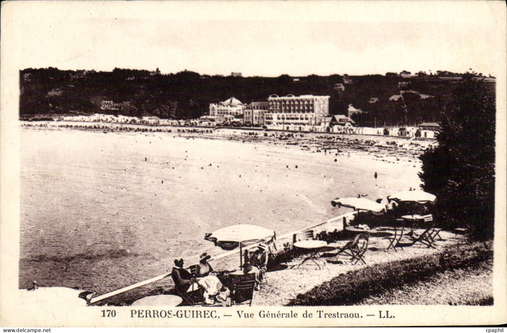 CPA Perros Guirec Vue Generale De Trestraon