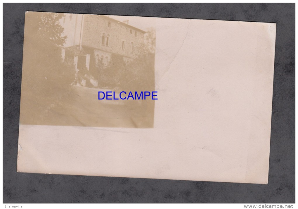 CPA photo - BESSE sur ISSOLE - Belle maison - Début 1900