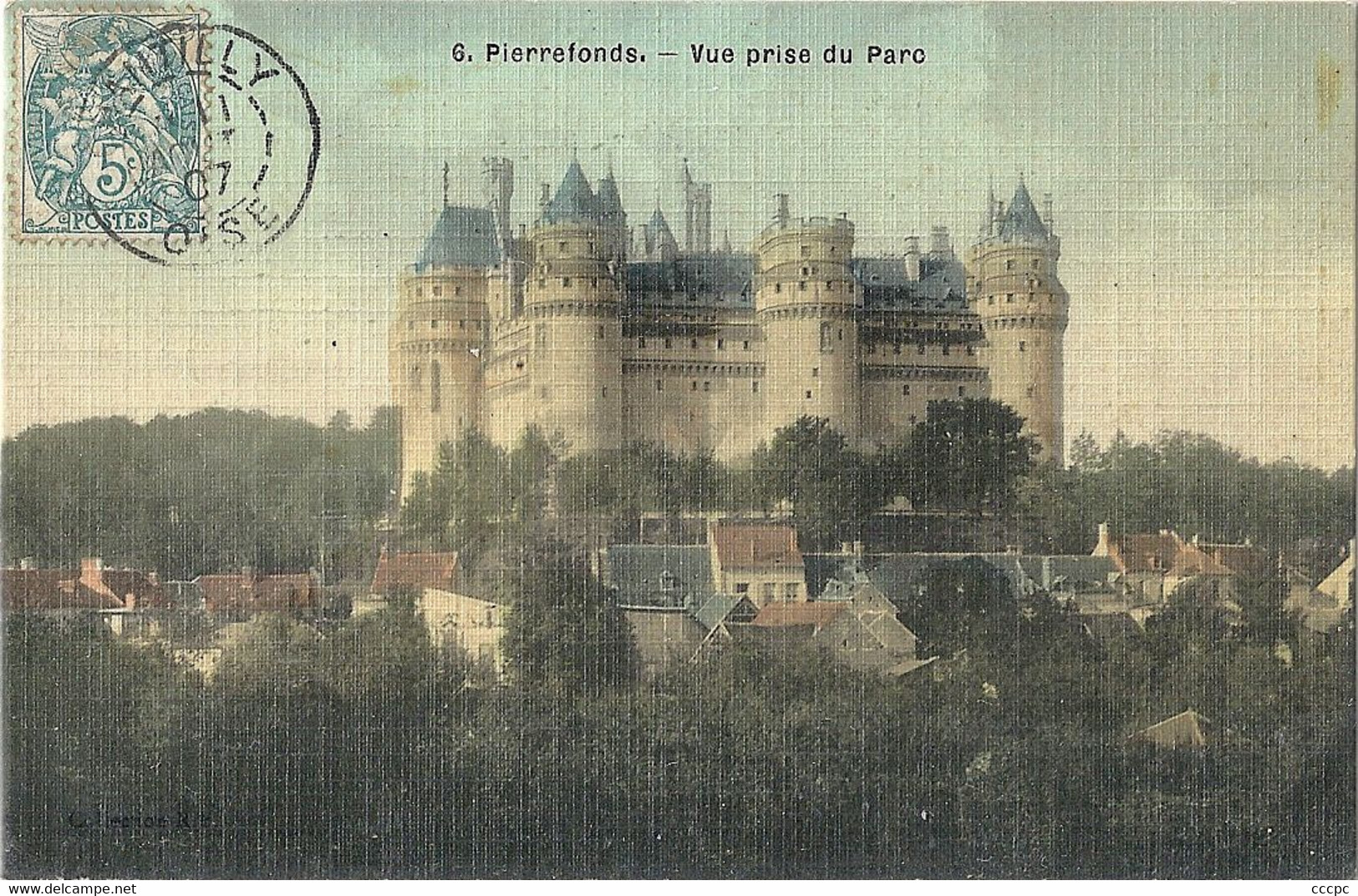 CPA Pierrefonds Vue prise du Parc