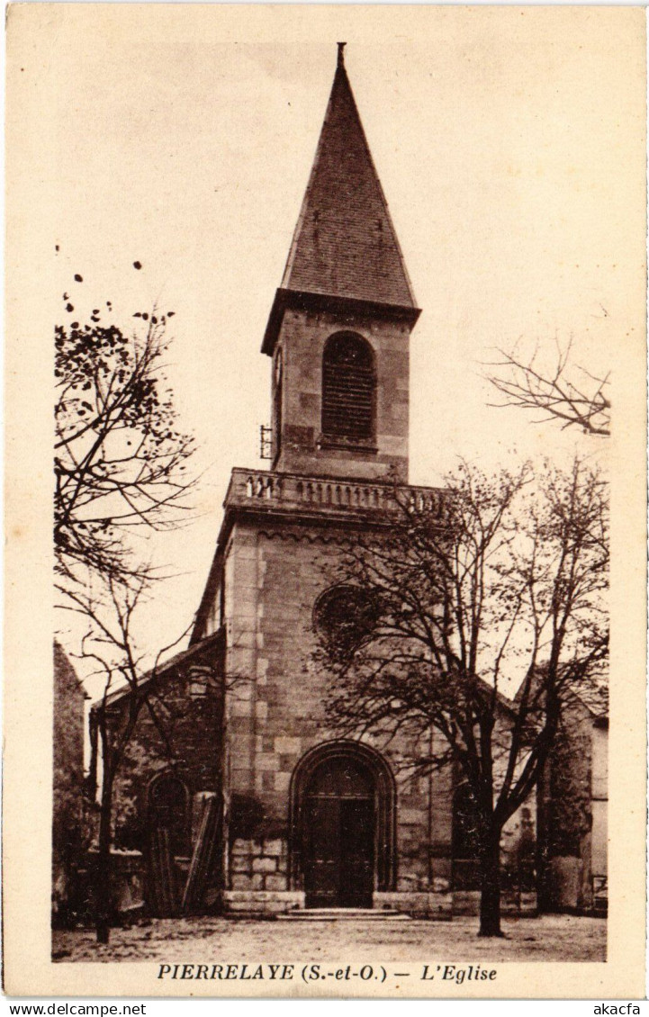 CPA Pierrelaye Eglise (1340304)