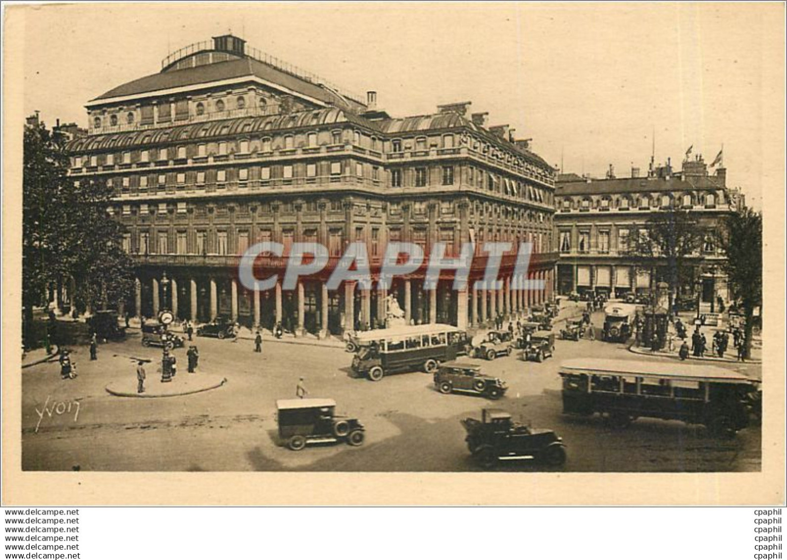 CPA Places du Th�atre Fran�ais