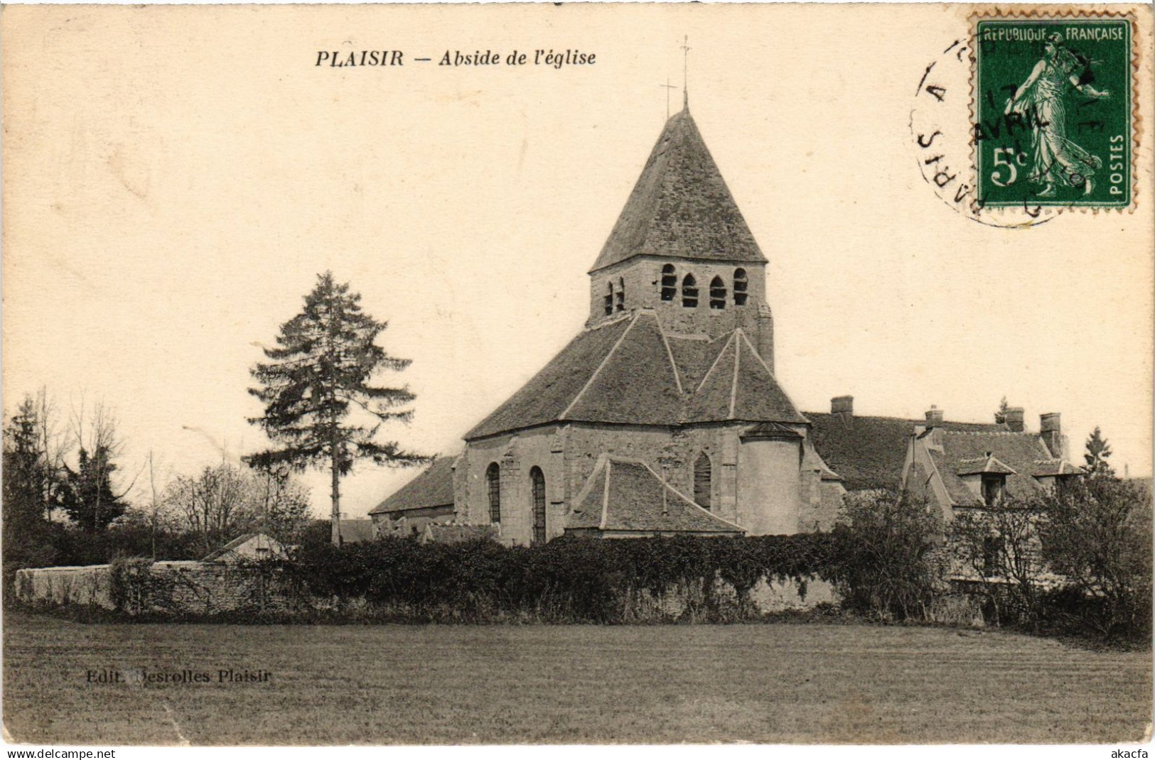 CPA Plaisir Abside de l'Eglise (1449761)