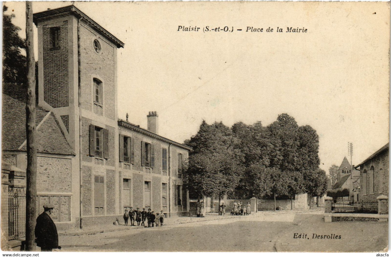 CPA Plaisir Place de la Mairie (1449751)