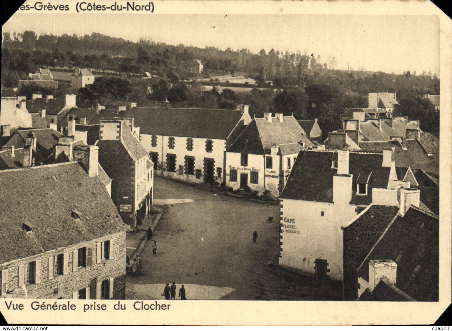 CPA Plestin les Greves Vue Generale prise du Clocher