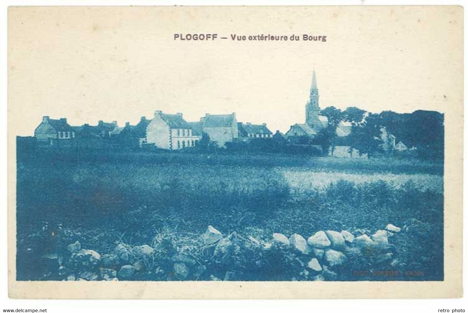Cpa Plogoff - Vue extérieure du Bourg