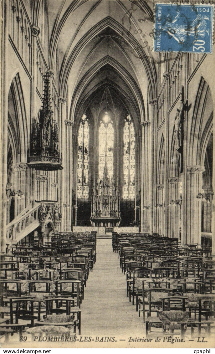 CPA Plombieres Les Bains Interieur de l Eglise