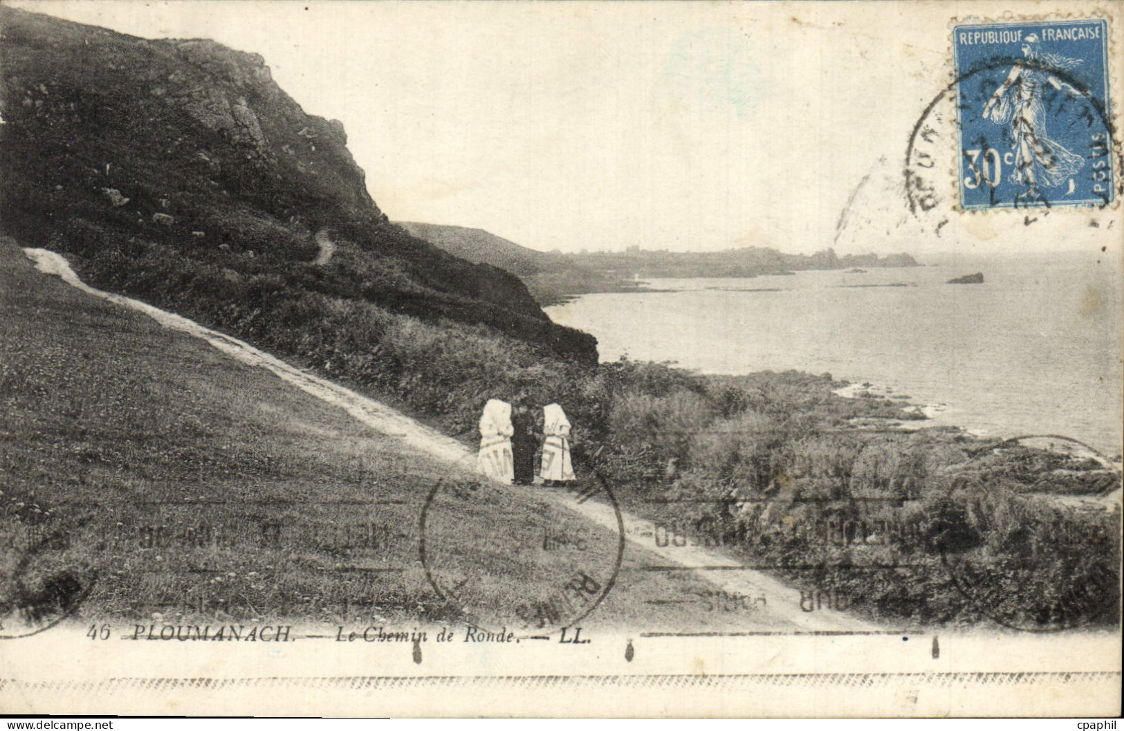 CPA Ploumanac’h Le chemin de ronde