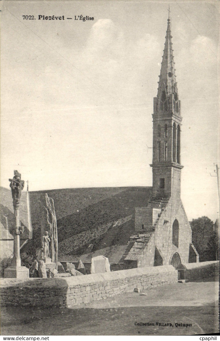 CPA Plozevet L'Eglise