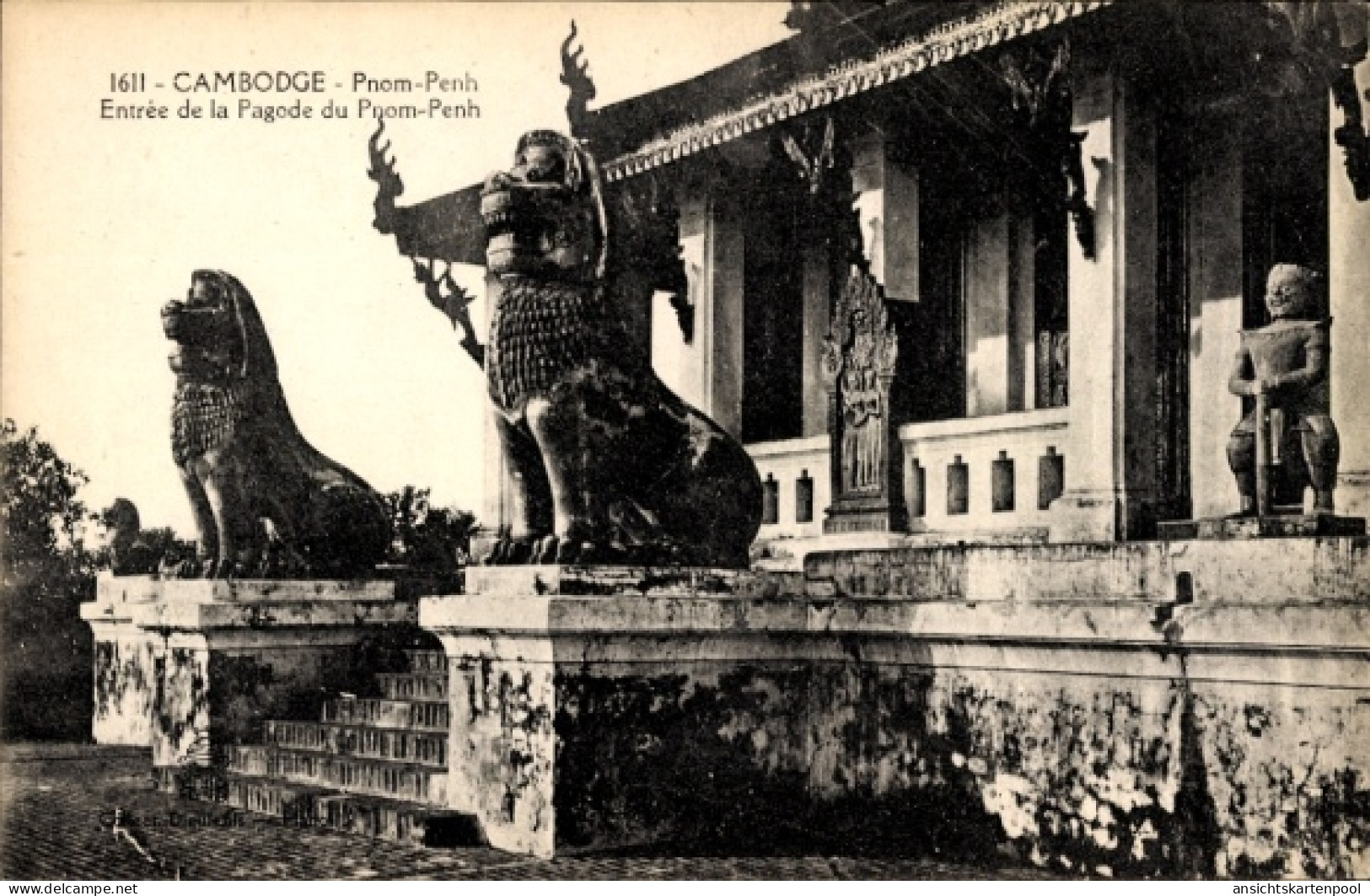 CPA Pnom Penh Kambodscha, Eingang zur Pagode