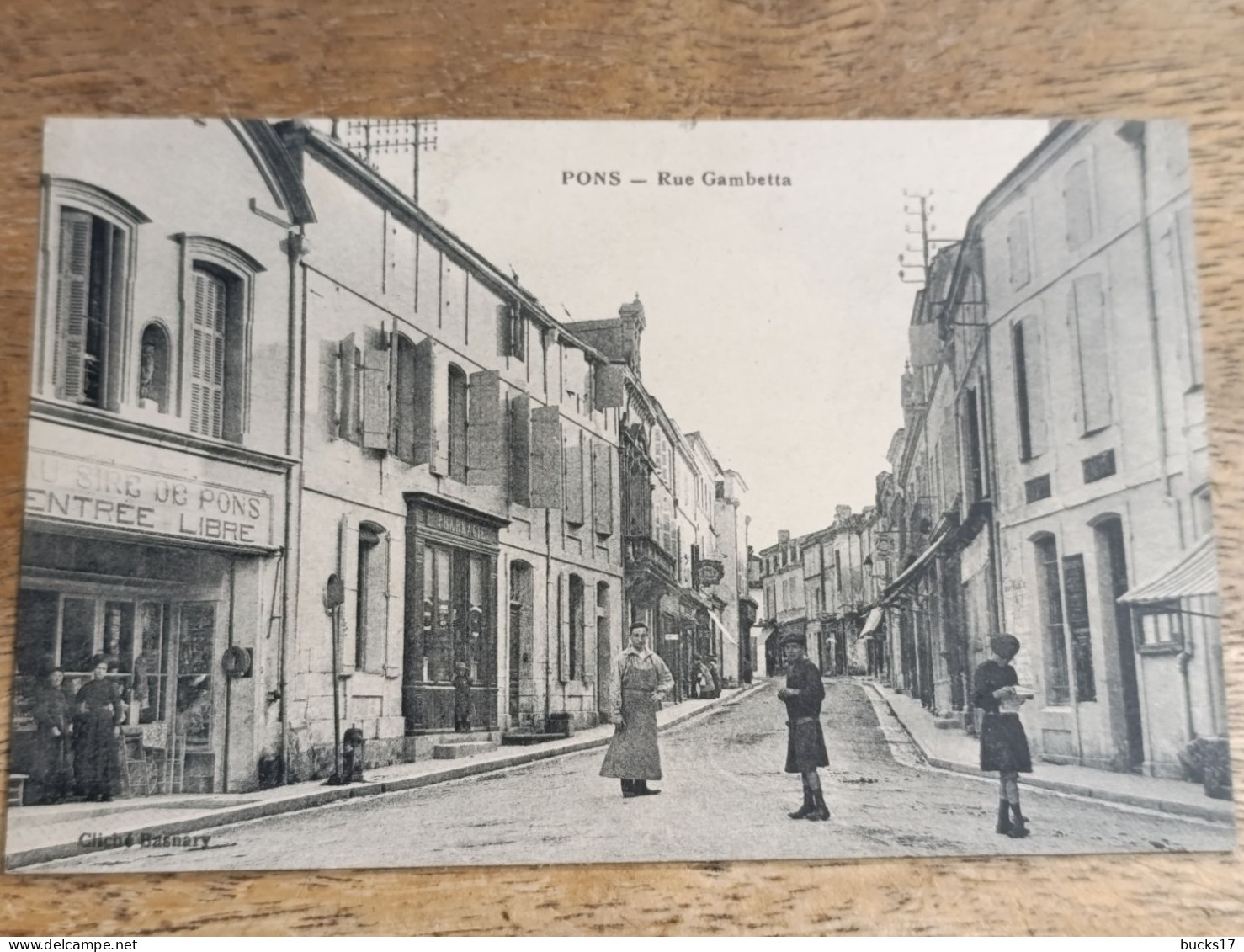 CPA Pons 17 - rue Gambetta