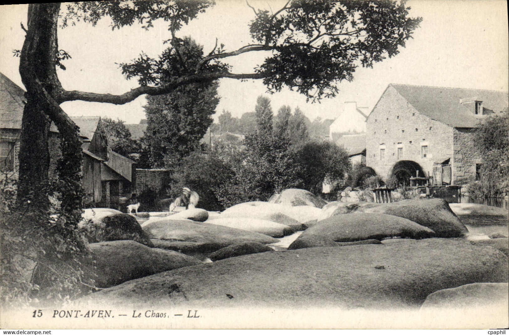 CPA Pont Aven le Chaos