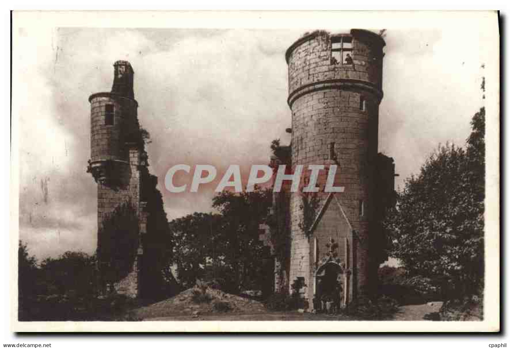 CPA Pont Aven Ruines du Chateau de Rustephan