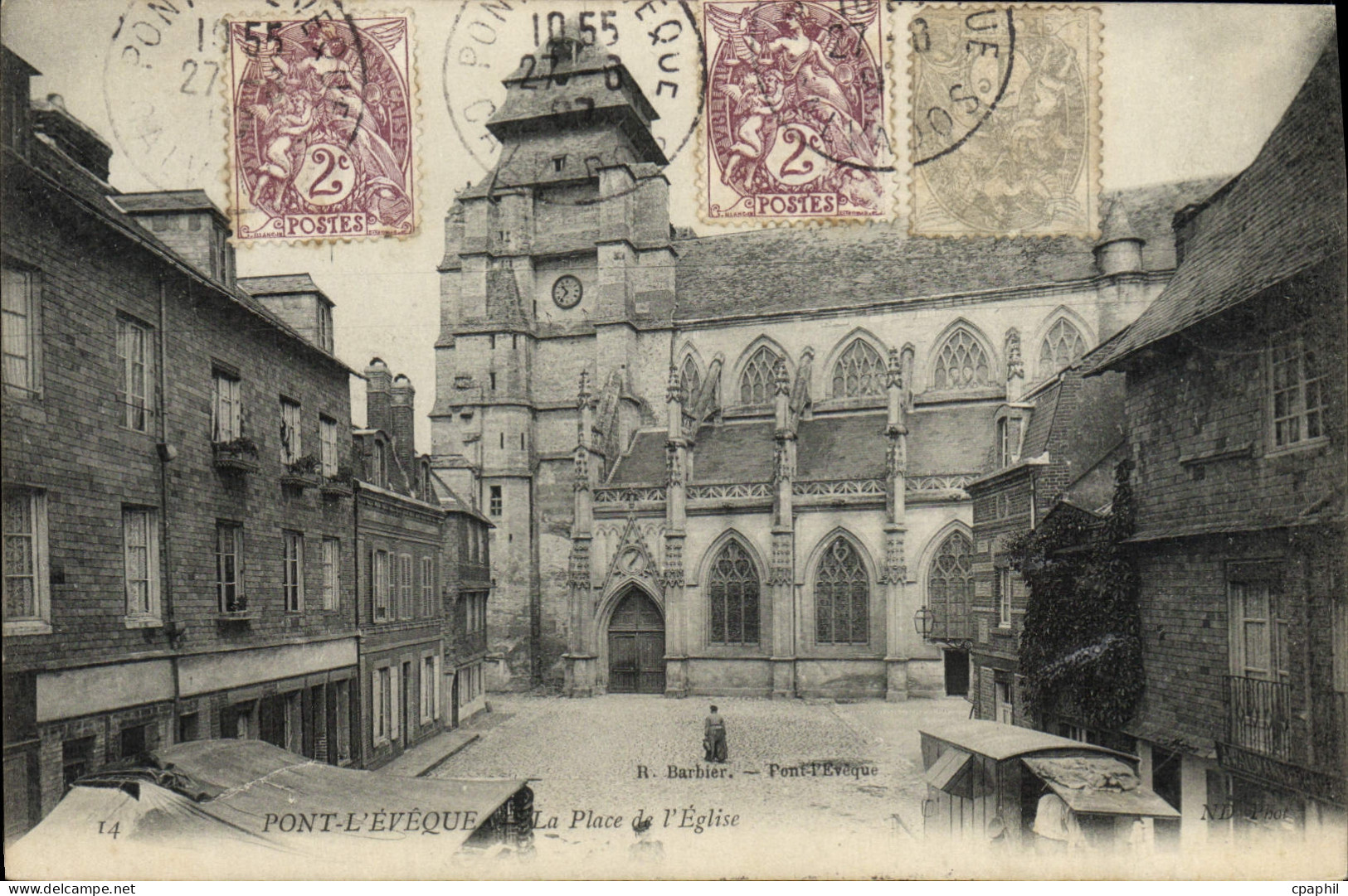 CPA Pont L'Eveque La place de l'eglise