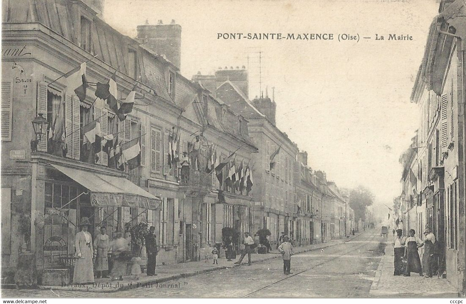 CPA Pont-Sainte-Maxence La Mairie