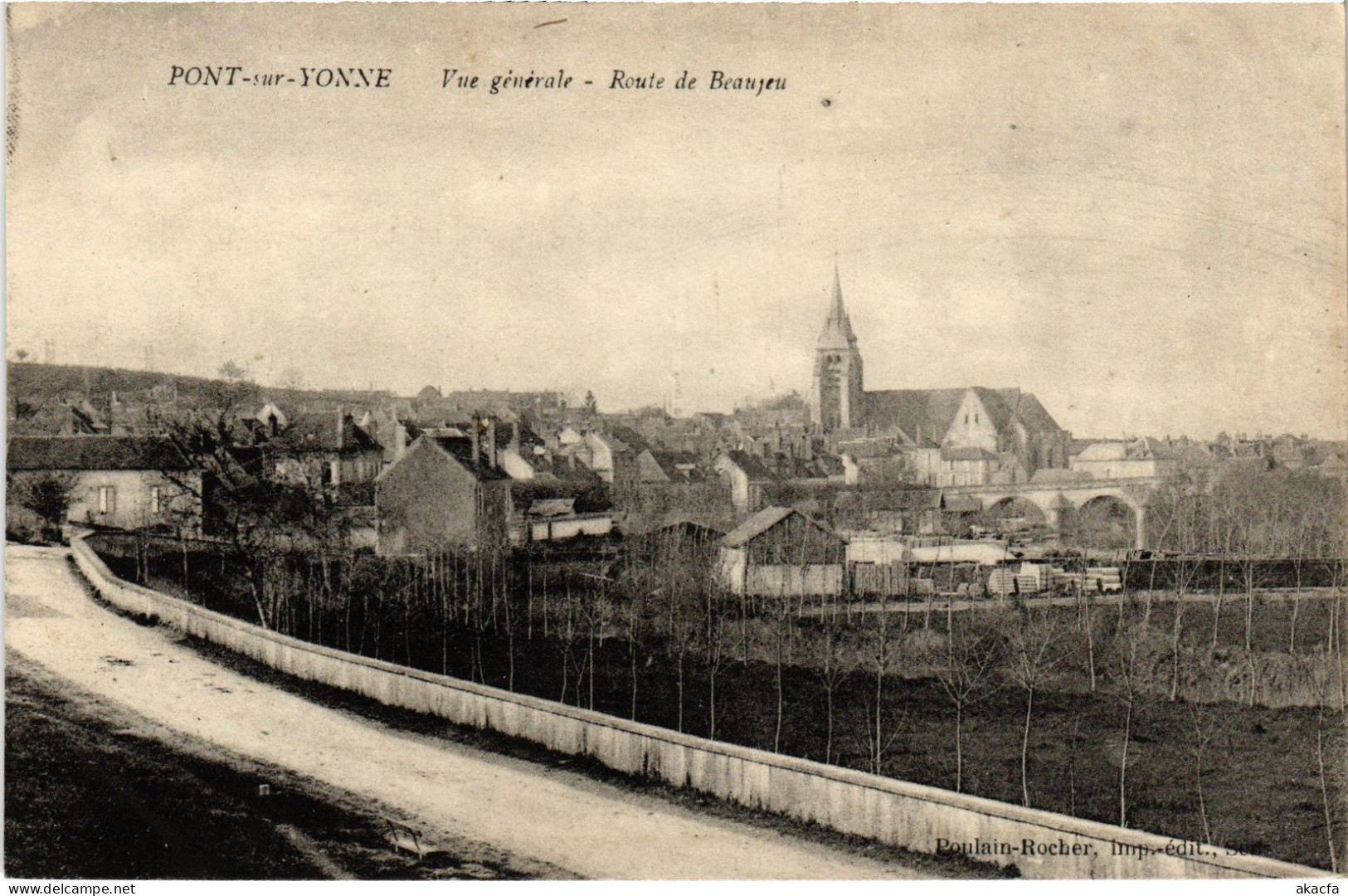CPA Pont-sur-Yonne vue générale (1184387)