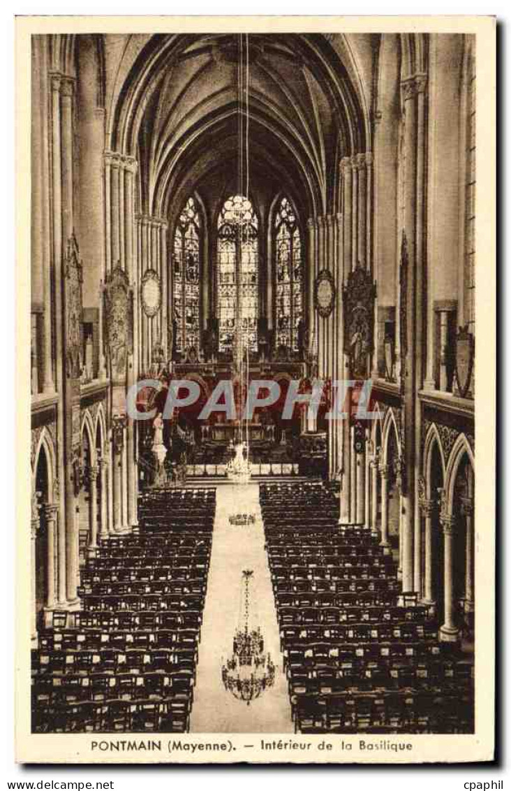 CPA Pontmain Interieur de la Basilique
