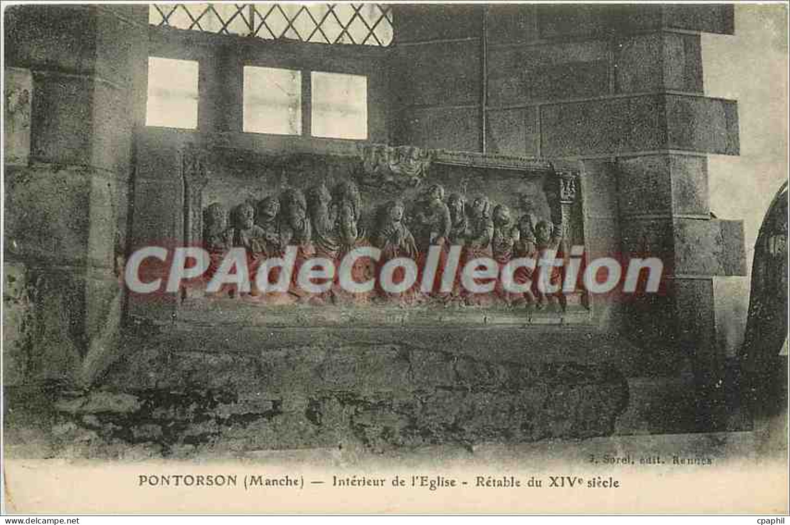 CPA Pontorson (Manche) Interieur de l'Eglise Retable du XIVe s