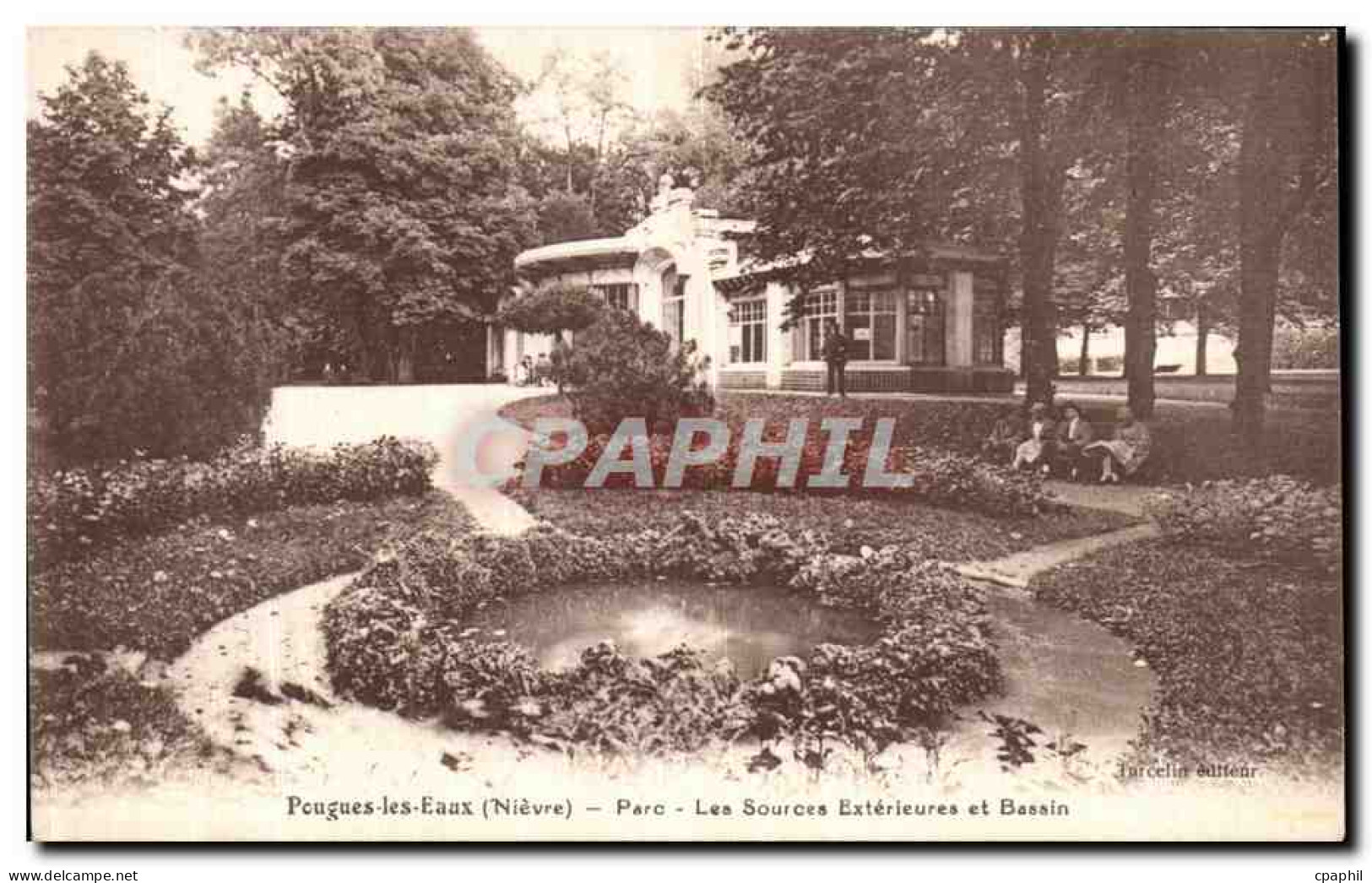 CPA Pougues les Eaux Parc Les Sources Exterieures et bassin