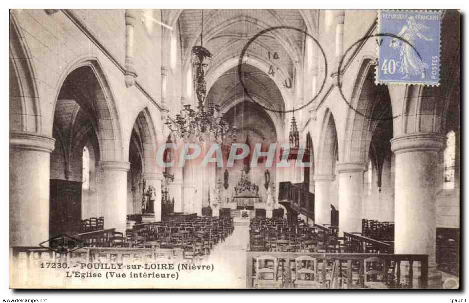 CPA Pouilly sur Loire L Eglise