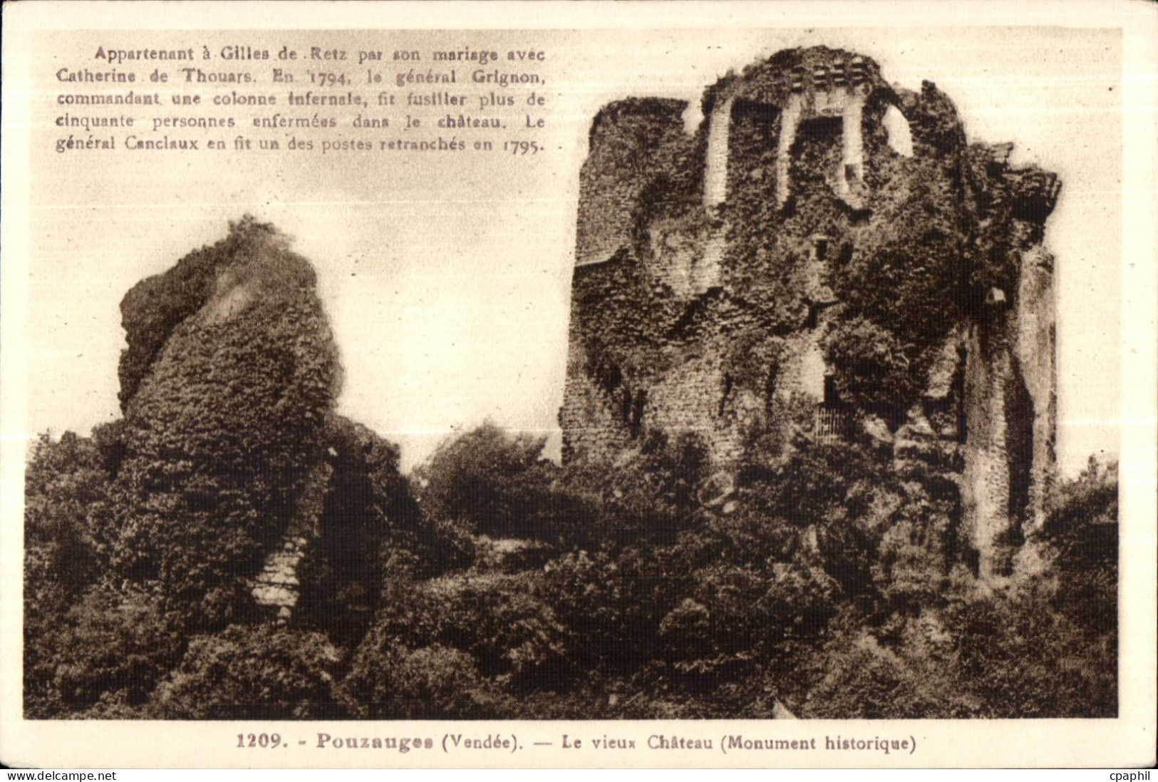 CPA Pouzauges (Vendee) le vieux chateau (MOnument historique)
