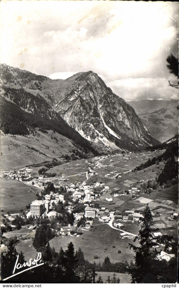 CPA Pralognan la Vanoise Savoie vue generale et Pointe de Villeneuve