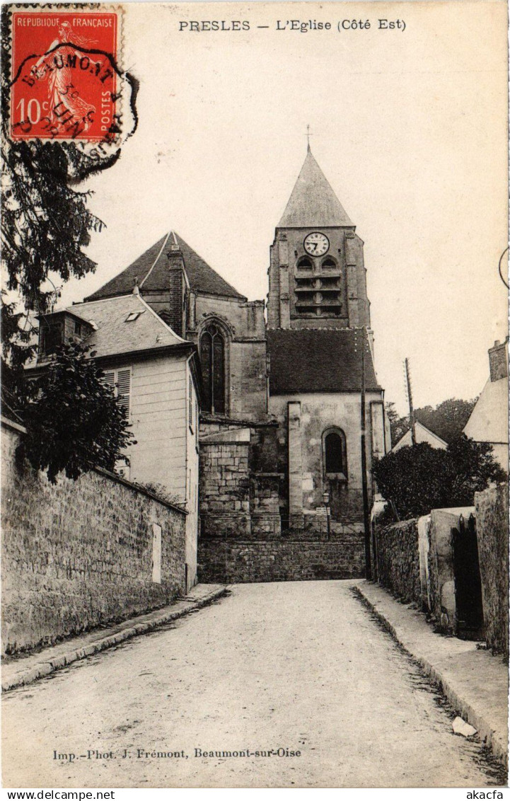 CPA Presles Eglise (1317763)