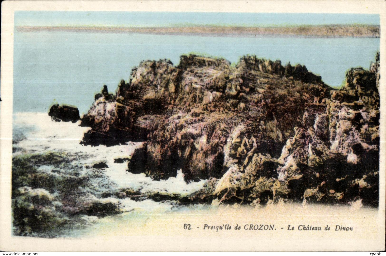 CPA Presqu ile de Crozon la chateau de dinan