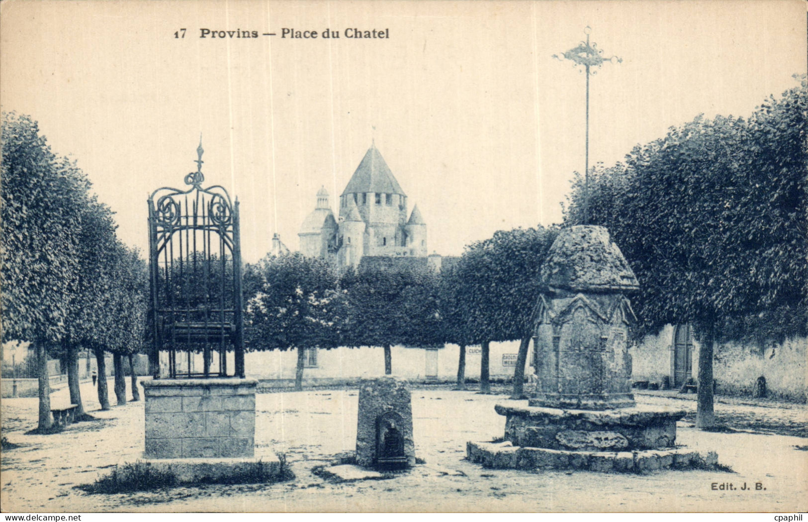 CPA Provins Place du chatel