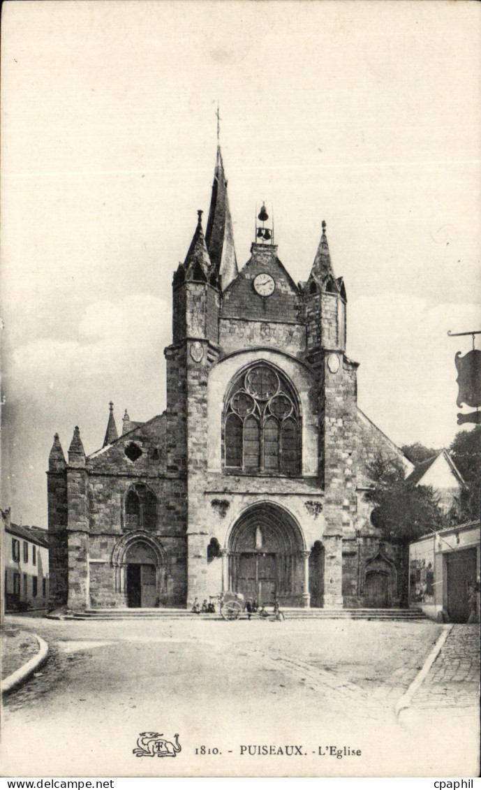 CPA Puiseaux L'Eglise
