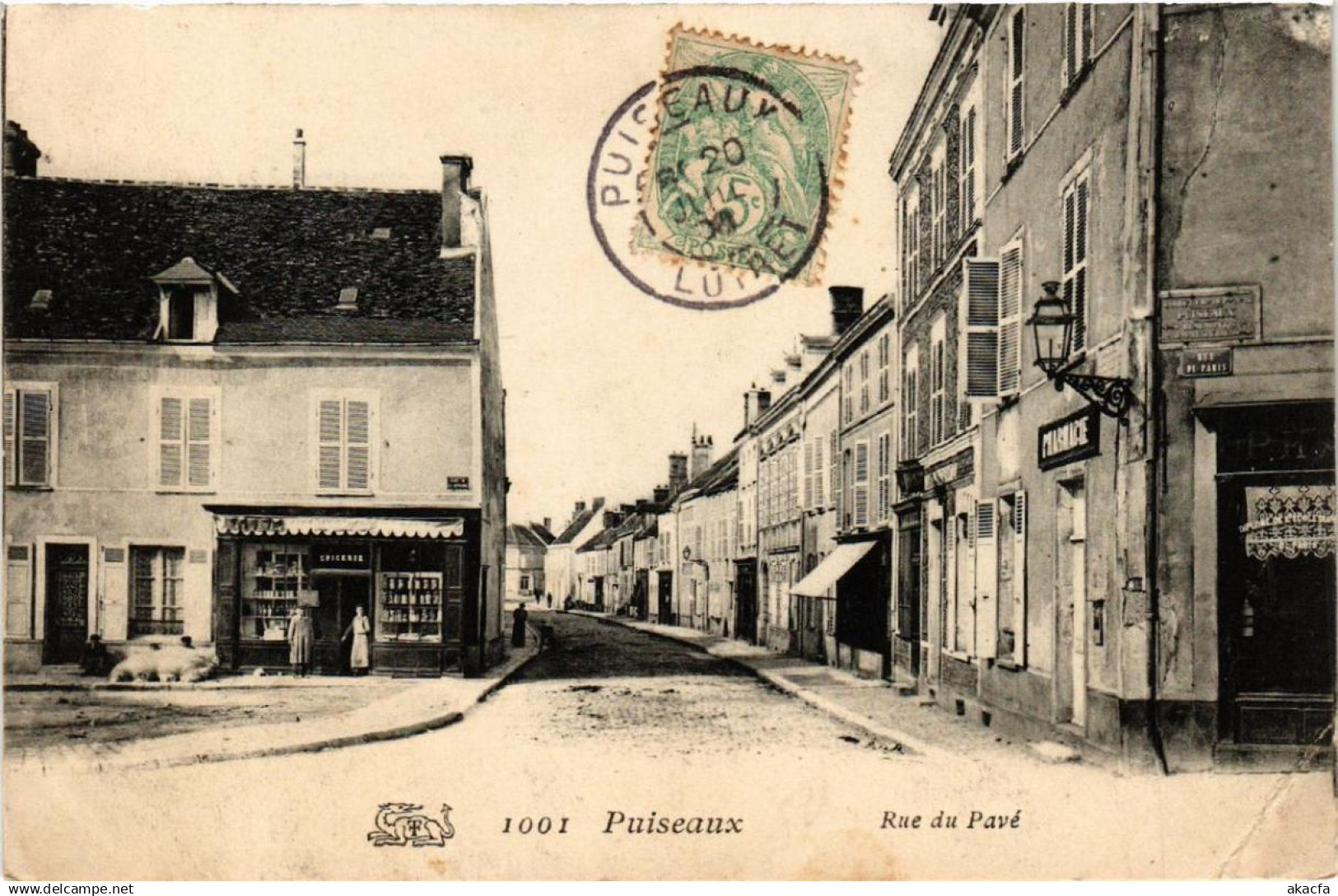CPA PUISEAUX Rue du Pavé (607769)