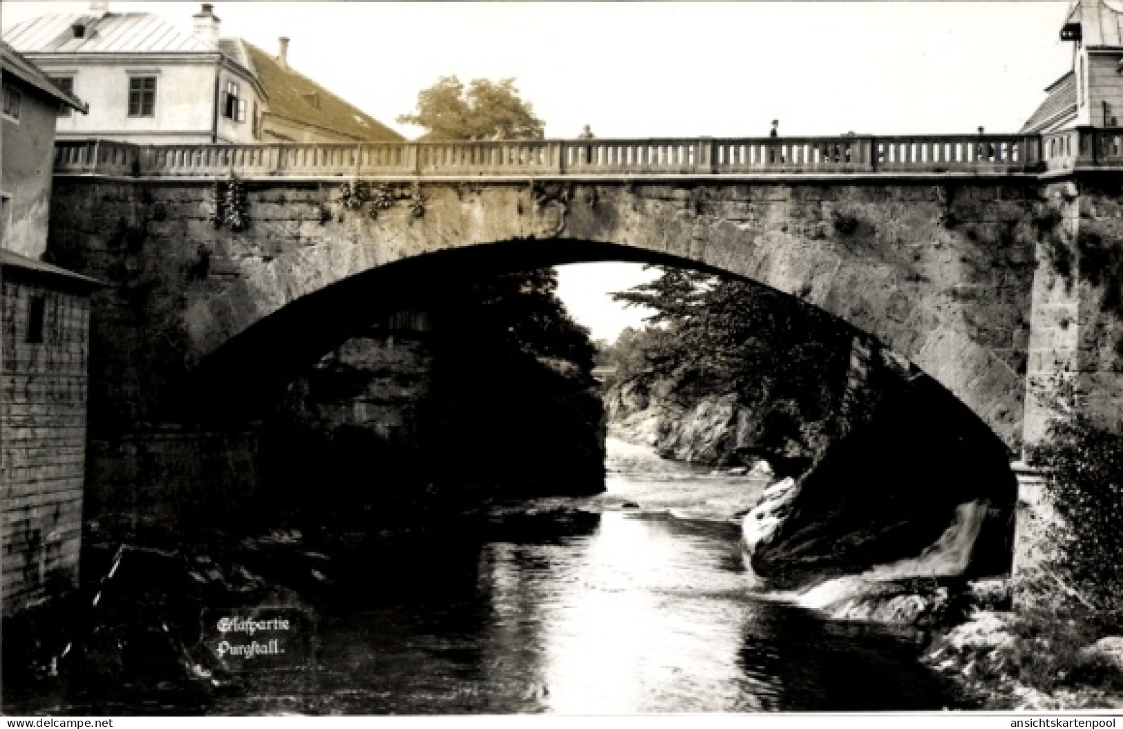 CPA Purgstall an der Erlauf in Niederösterreich, Steinbogenbrücke über Fluss, felsige Ufer, Häuser