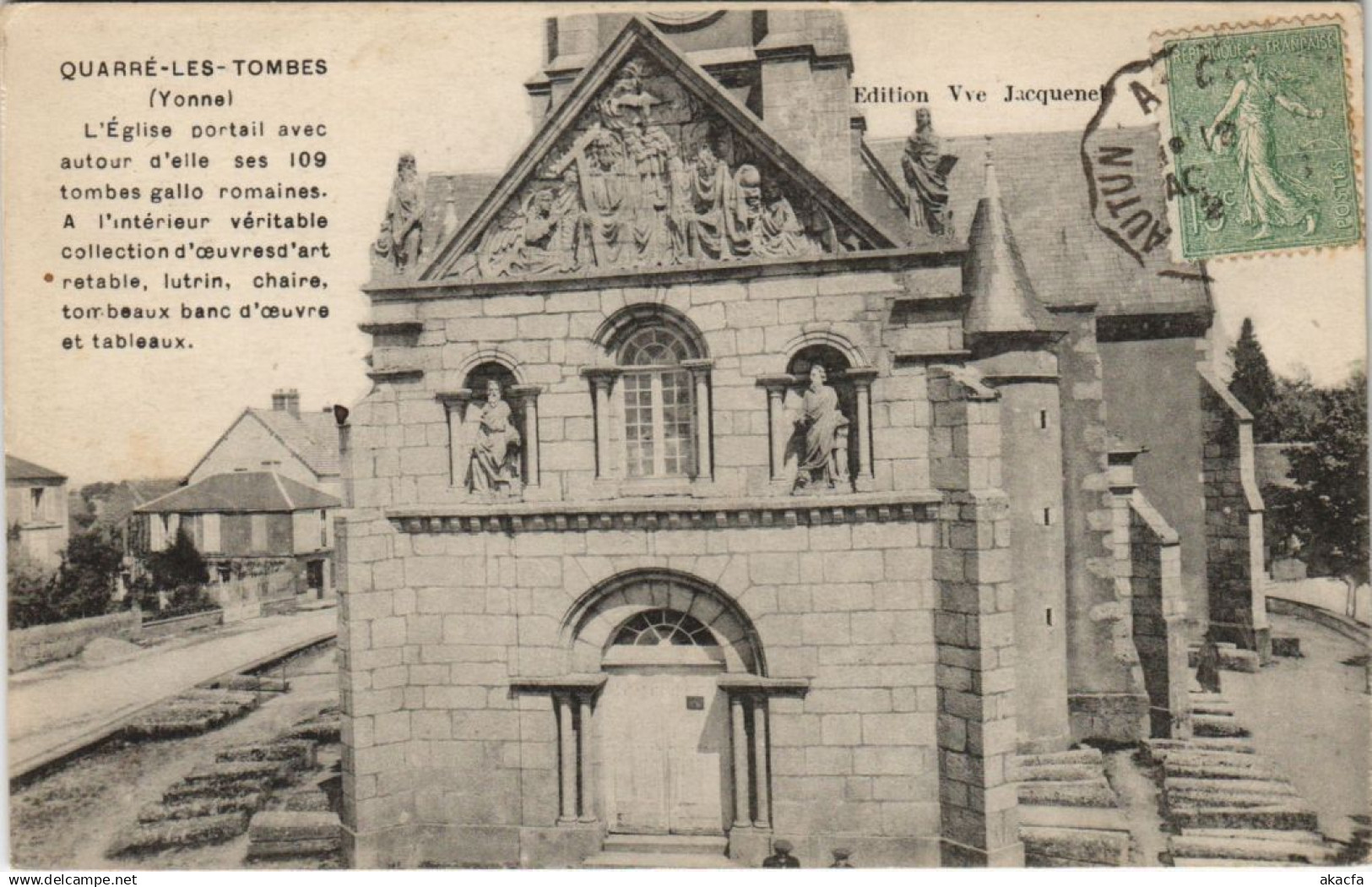 CPA QUARRE-LES-TOMBES l'Eglise (49092)