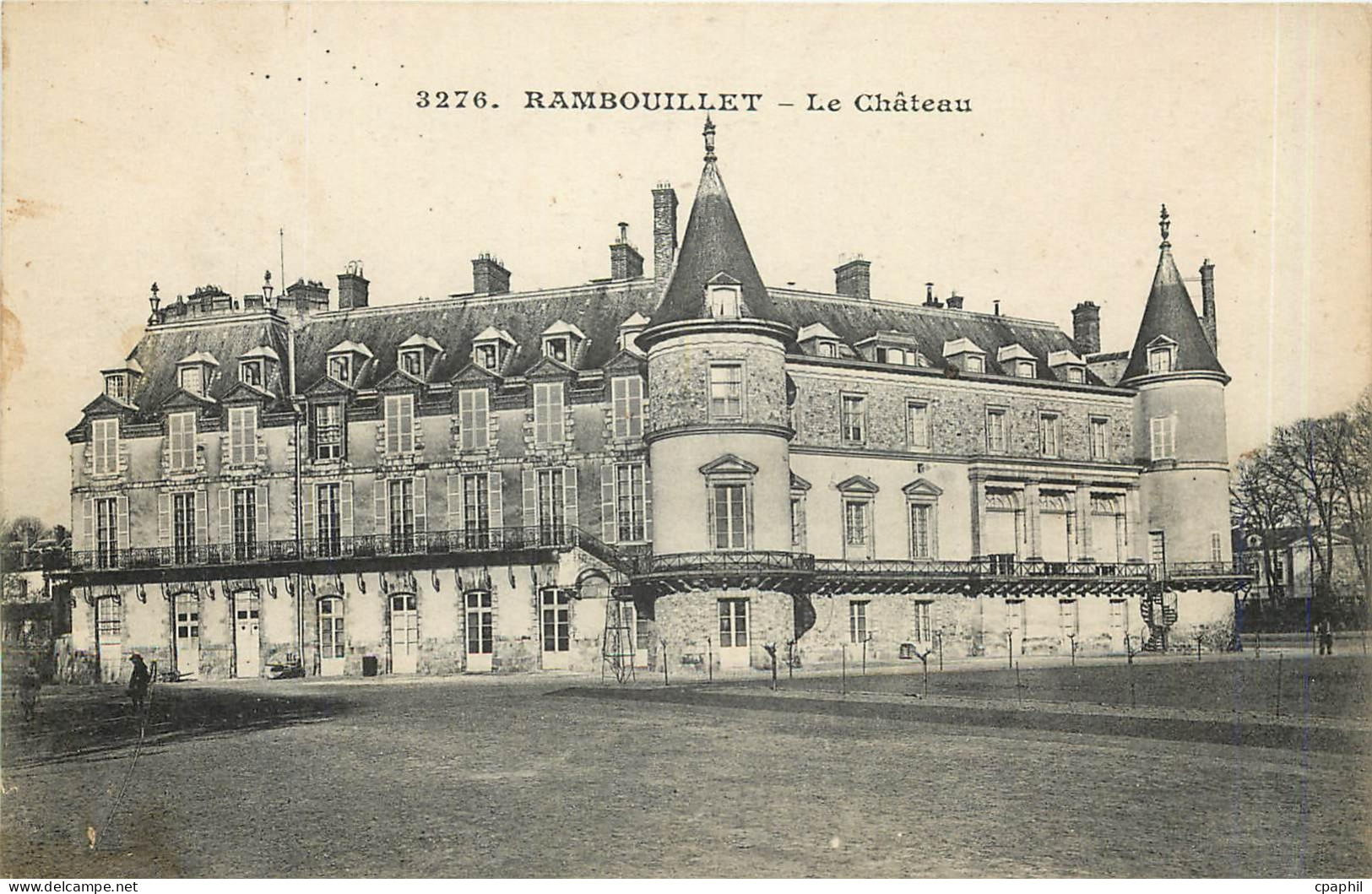 CPA Rambouillet Le Chateau