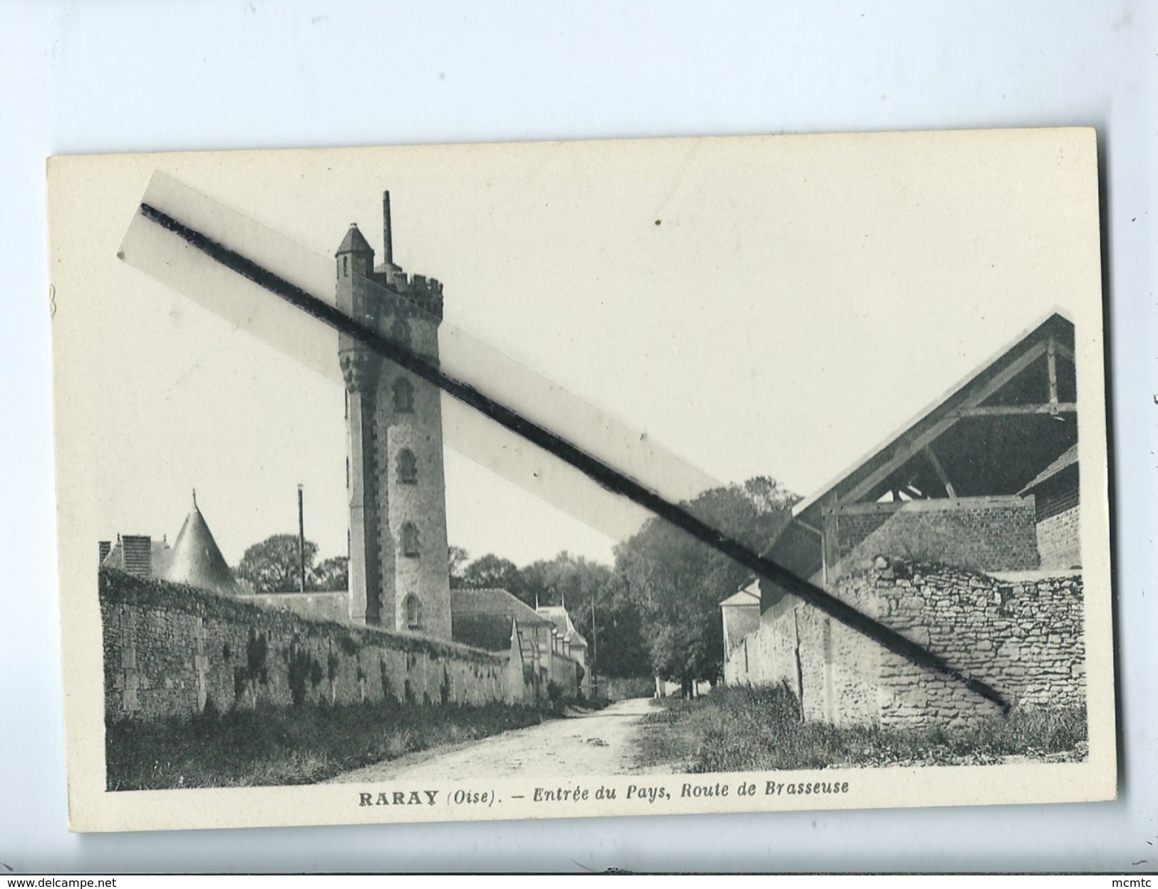 CPA   - Raray  -(Oise ) - Entrée du Pays , Route de Brasseuse