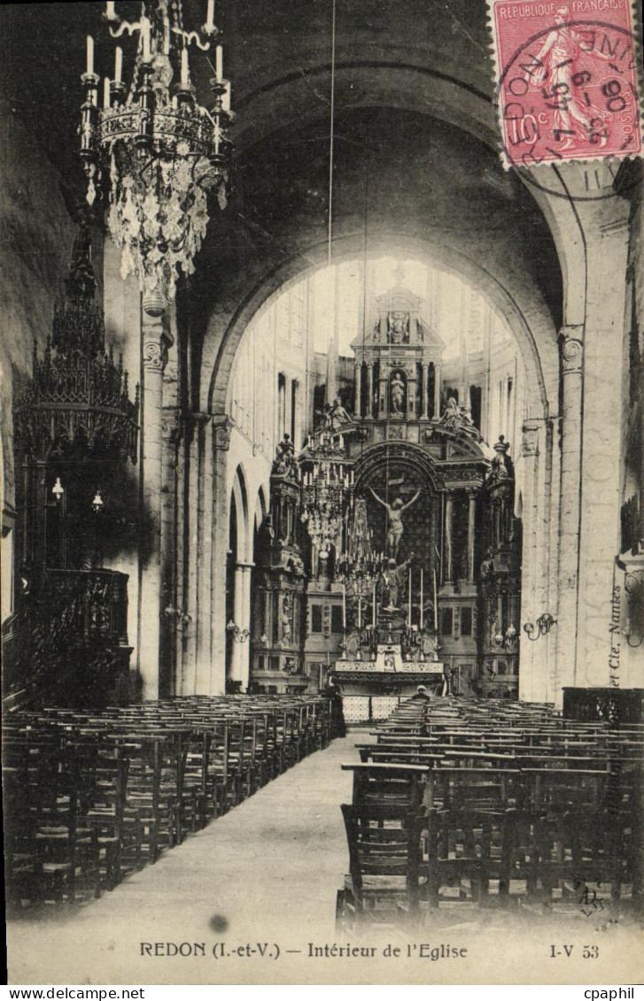 CPA Redon Interieur de l Eglise