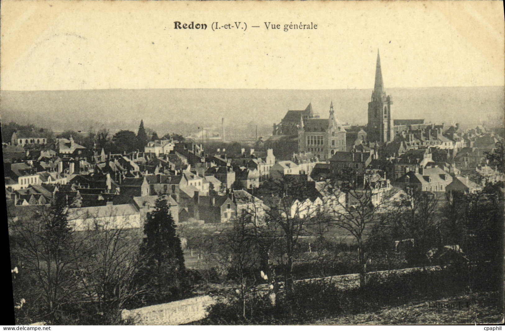 CPA Redon Vue generale