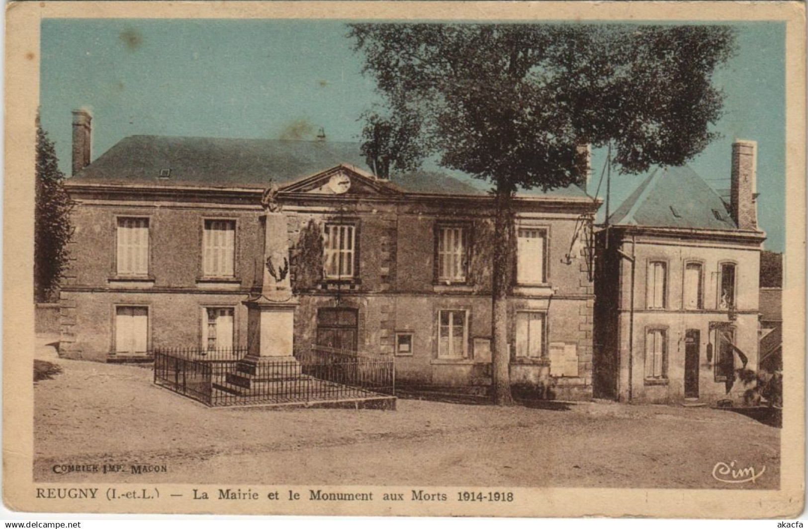 CPA REUGNY - LA MAIRIE ET LE MONUMENT AUX MORTS (146691)