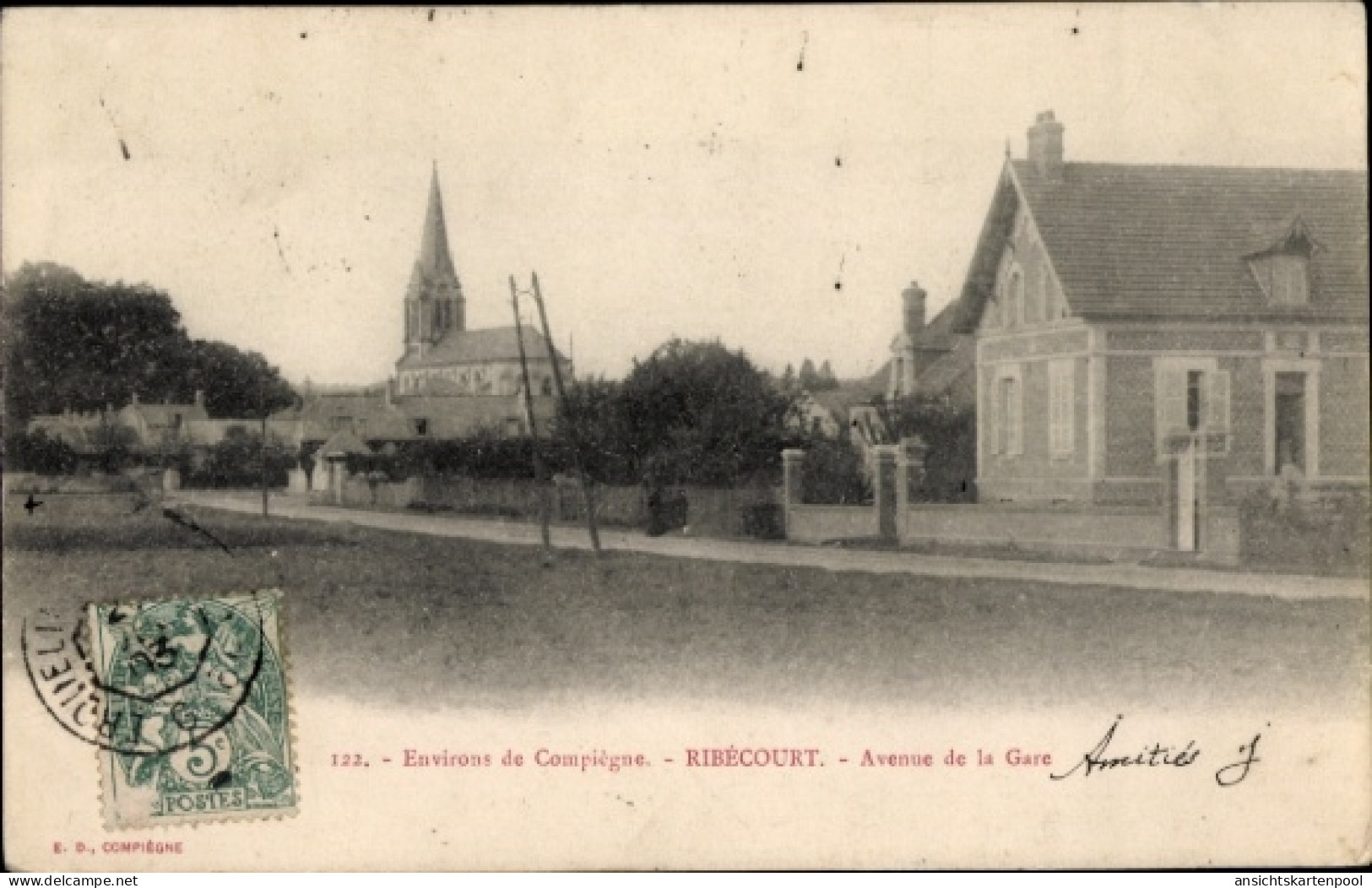 CPA Ribécourt Dreslincourt Oise, Avenue de la Gare, Kirche