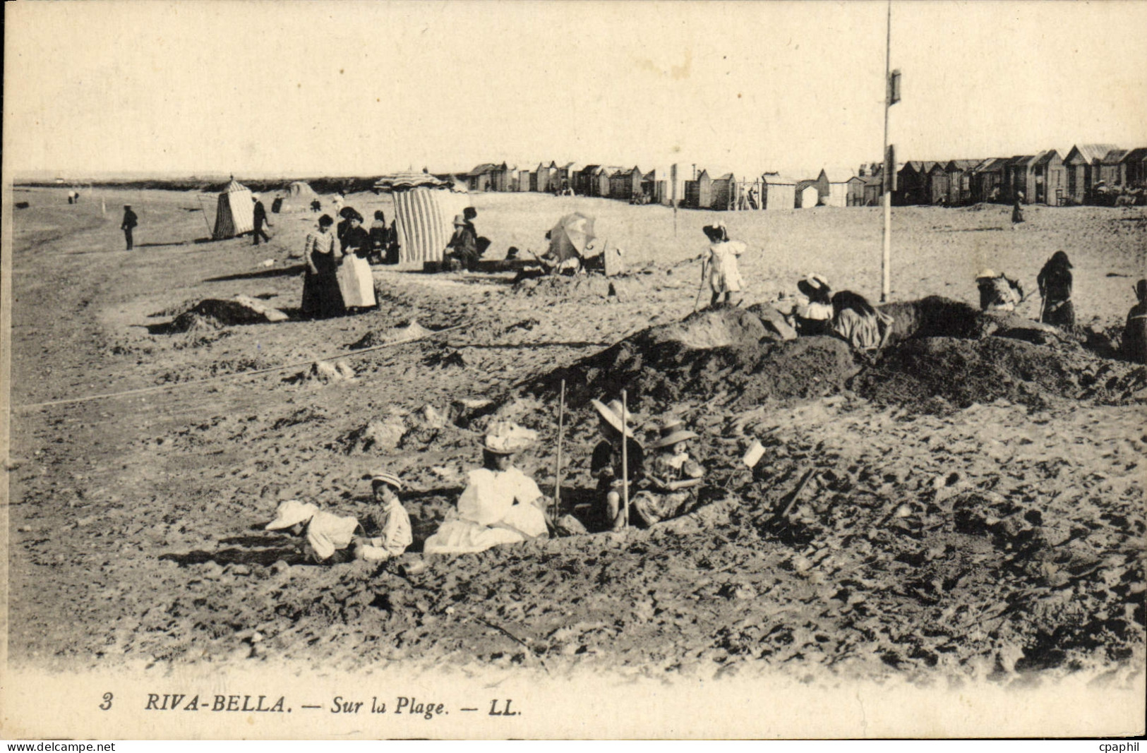 CPA Riva bella sur la plage Enfants