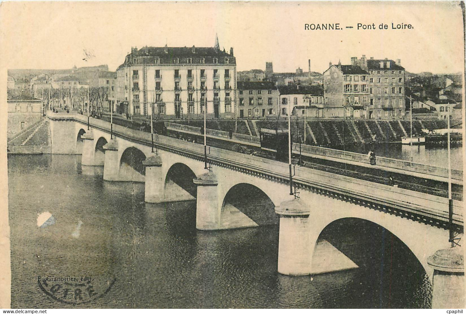 CPA Roanne Pont de Loire