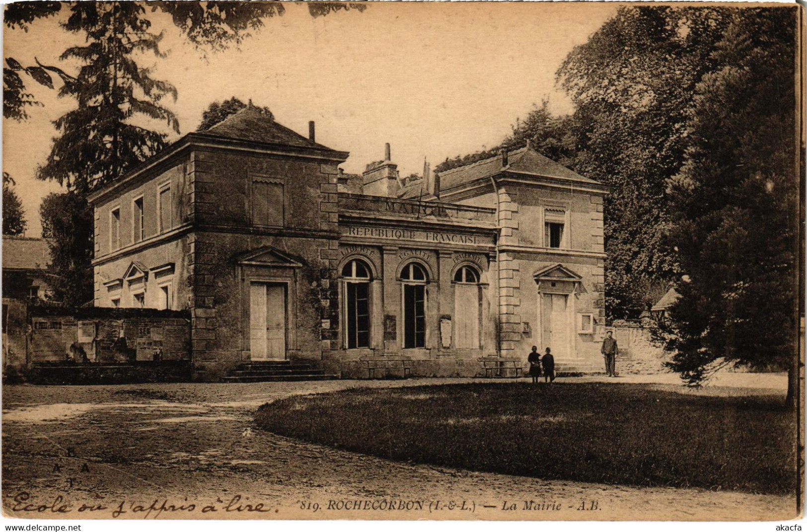 CPA Rochecorbon La Mairie FRANCE (1379927)