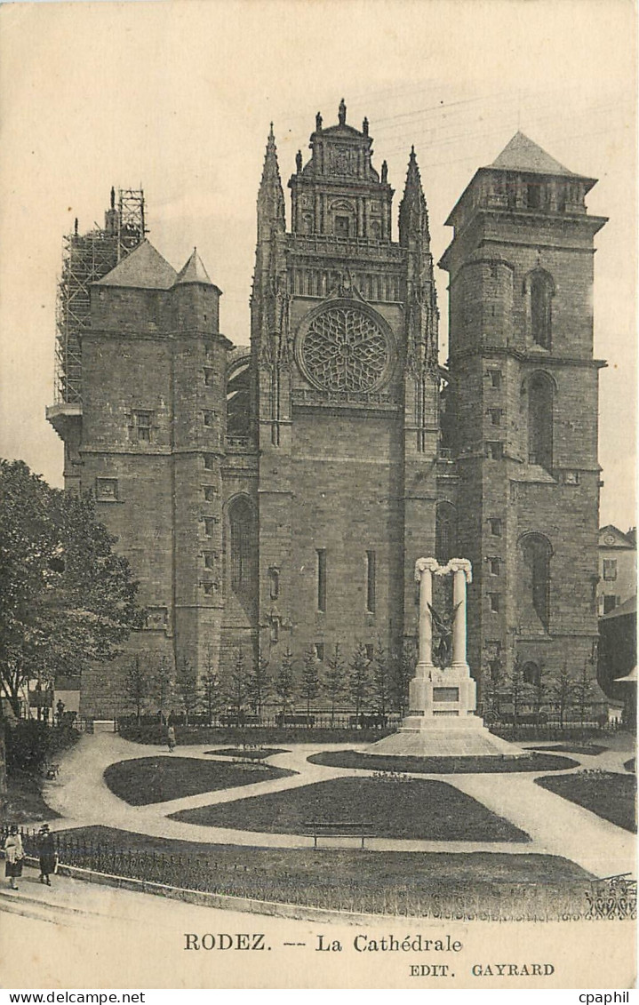 CPA Rodez La Cathedrale