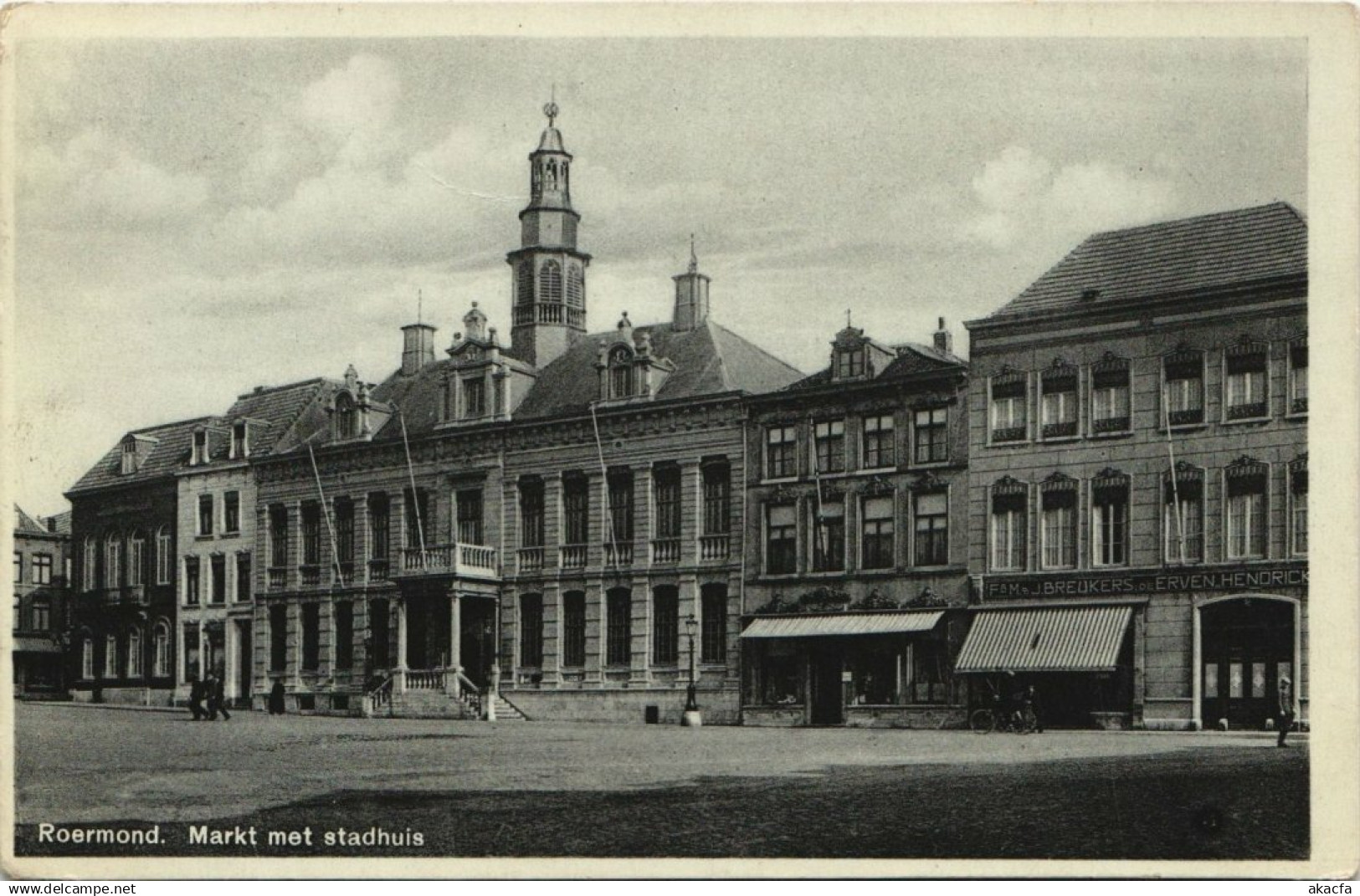 CPA Roermond Markt met stadhuis NETHERLANDS (728442)