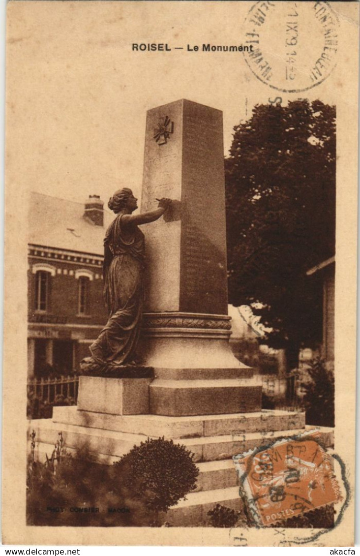 CPA ROISEL Monument (17497)
