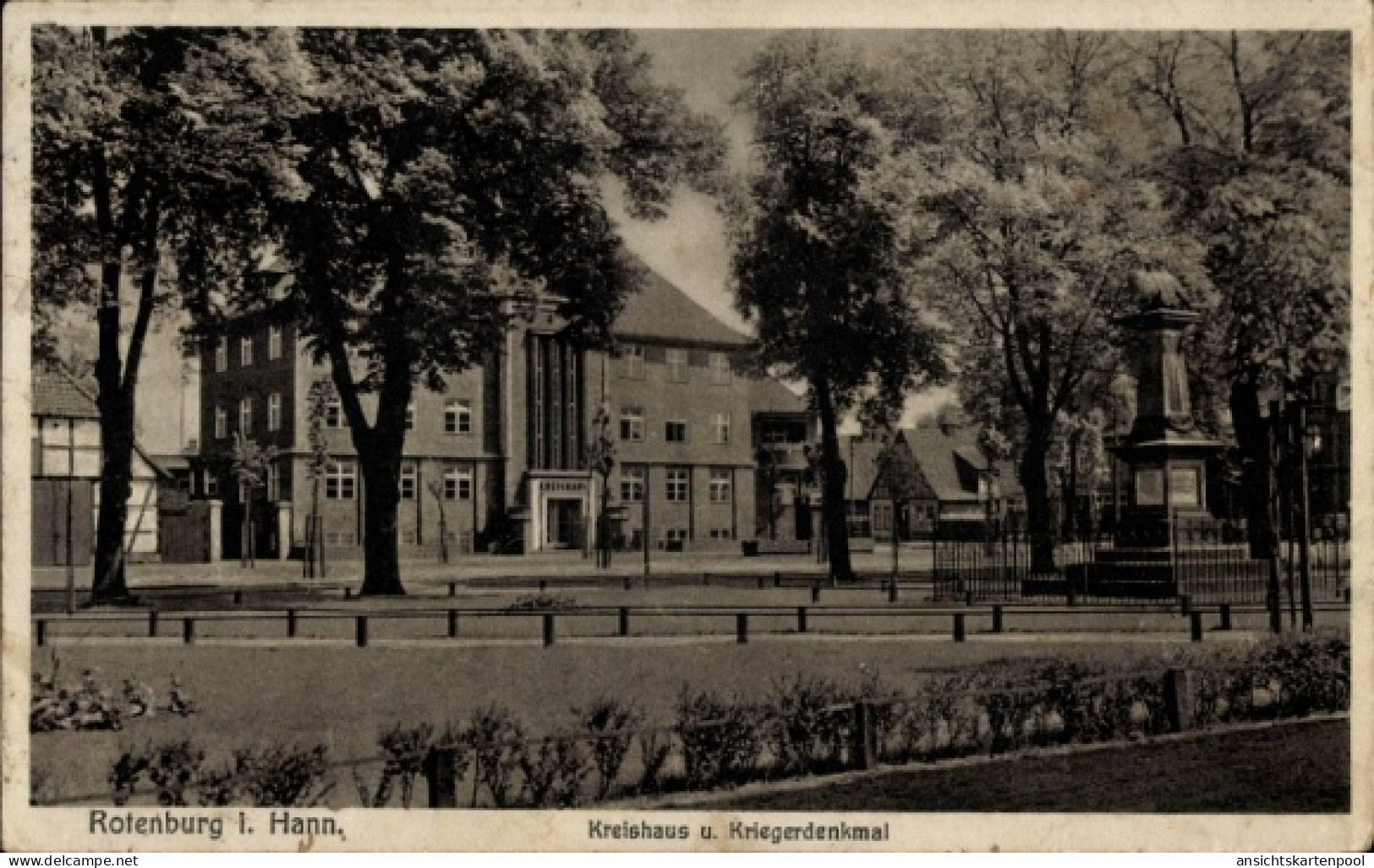 CPA Rotenburg in Hannover Rotenburg an der Wümme, Kreishaus und Kriegerdenkmal