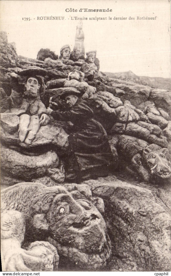 CPA Rotheneuf L Ermite Sculptant le Dernier des Rotheneuf