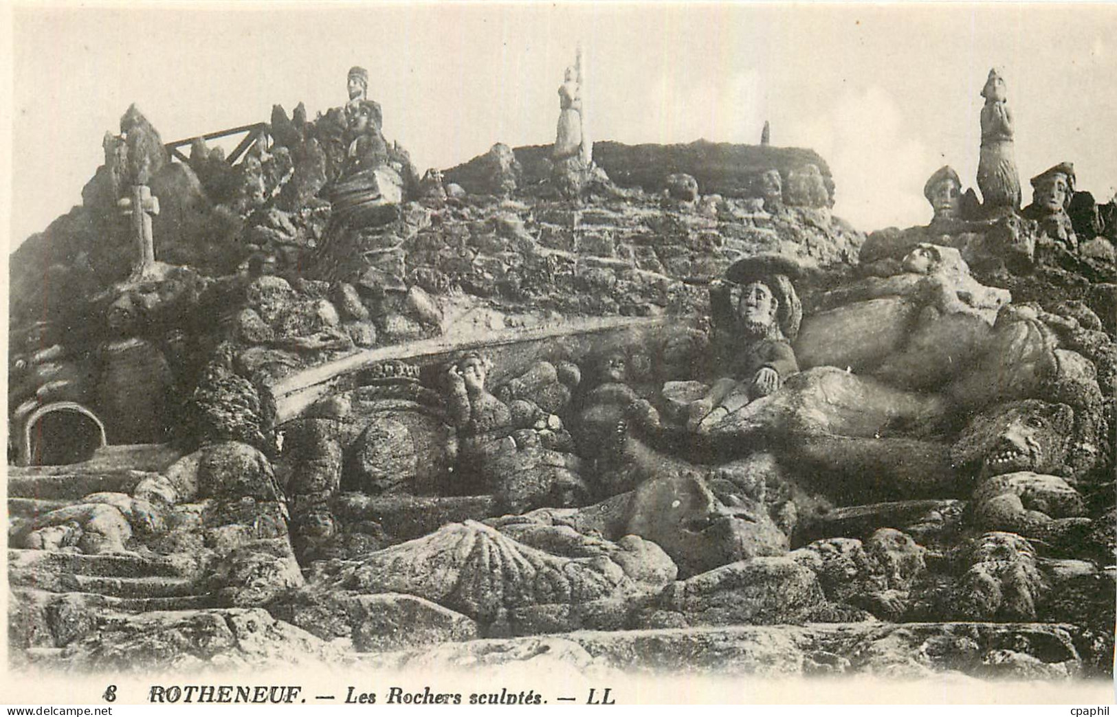 CPA Rotheneuf Les Rochers sculptes